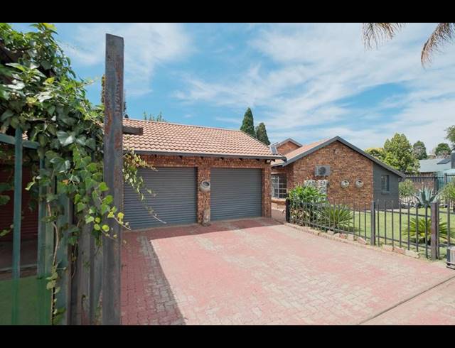 3 BEDROOM HOUSE FOR SALE IN GARSFONTEIN